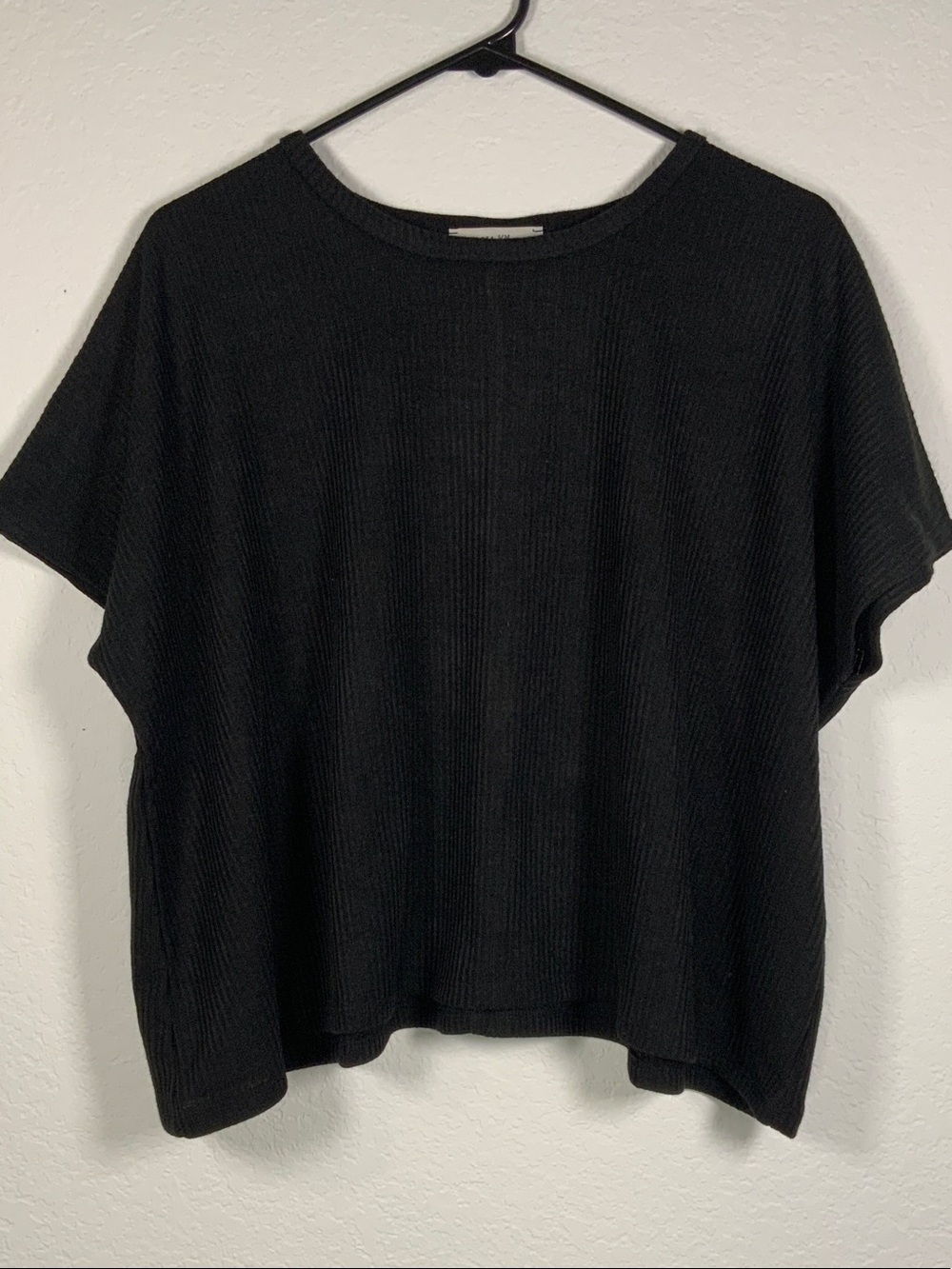 Zenana Short Sleeve Ribbed Knit Tee - Black